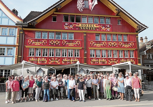 61 Frauen des Frauenvereins Gelterkinden auf Reisen in Appenzell. Fotos: U. Handschin