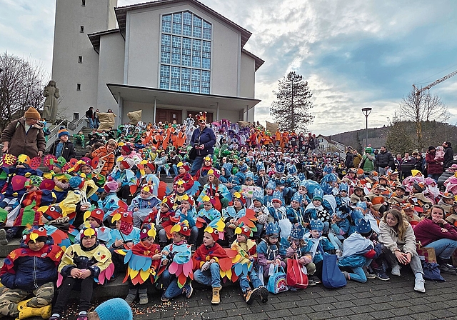 Der Umzug ist vorbei, nun gibts Zvieri.