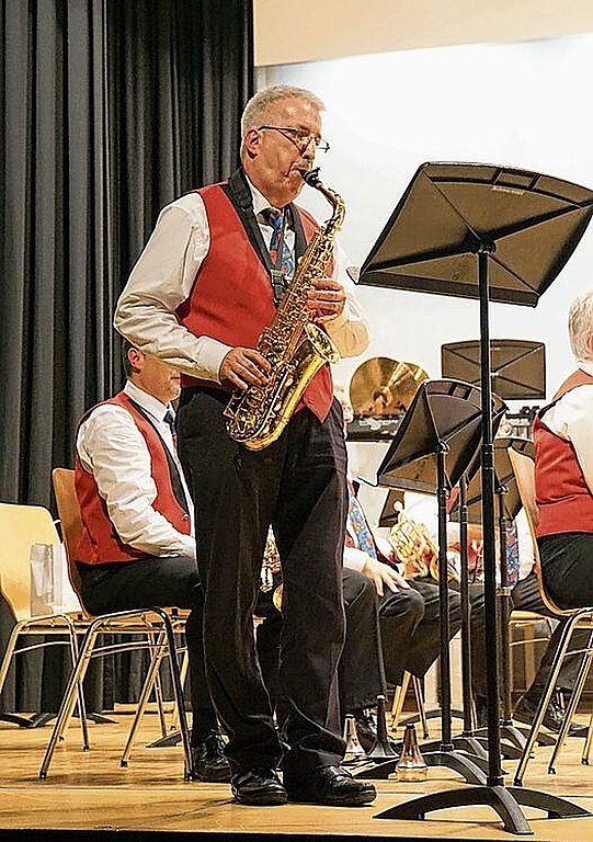 Hanspeter Thommen spielt als Solist «Lullaby Of Birdland».