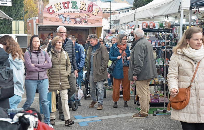 Wie immer war der Herbstmarkt auch dieses Jahr wieder gut besucht Fotos: S. van Riemsdijk