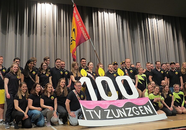 Der Turnverein feierte seinen runden Geburtstag mit einem tollen Festakt. Fotos: S. van Riemsdijk 
