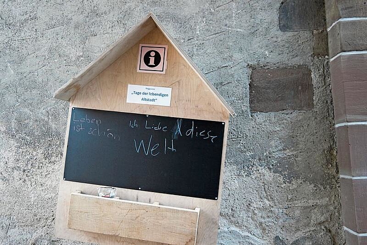 Wünsche und Anregungen sind willkommen.

