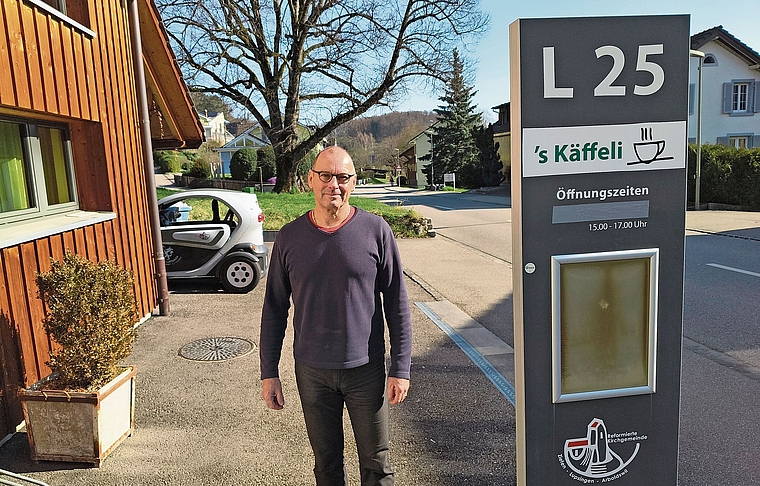 Roland Durst verlässt die reformierte Kirchgemeinde ZLA und das Pfarrhaus in Lupsingen – was er am meisten vermissen wird, sind die Menschen. Foto: M. Schaffner