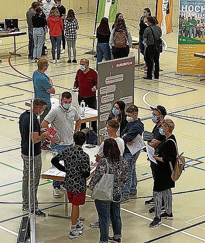 Die Schüler/-innen erhalten Informationen aus erster Hand.