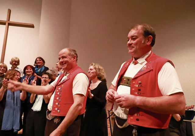 Verstärkung durch Martin und Johannes 