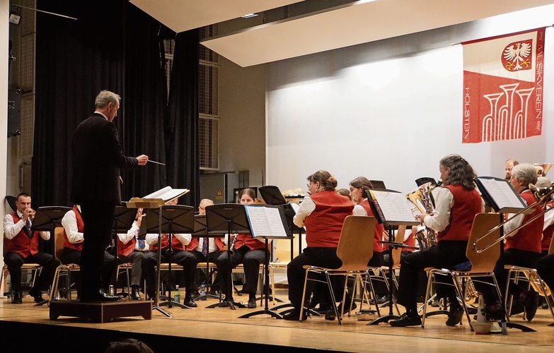Der Musikverein Hölstein überzeugt durch seine spielerische Qualität. Fotos: zVg