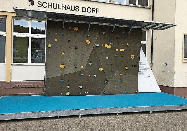 Die Mobile Boulderanlage ist eines der Top-Sportangebote im Baselbiet. Foto: W. Wenger