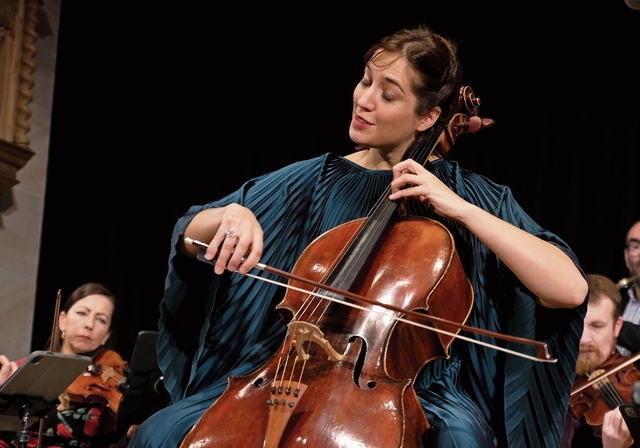 Ein Höhepunkt des Finales: Saint-Saens, interpretiert von Camille Thomas und den CHAARTS.