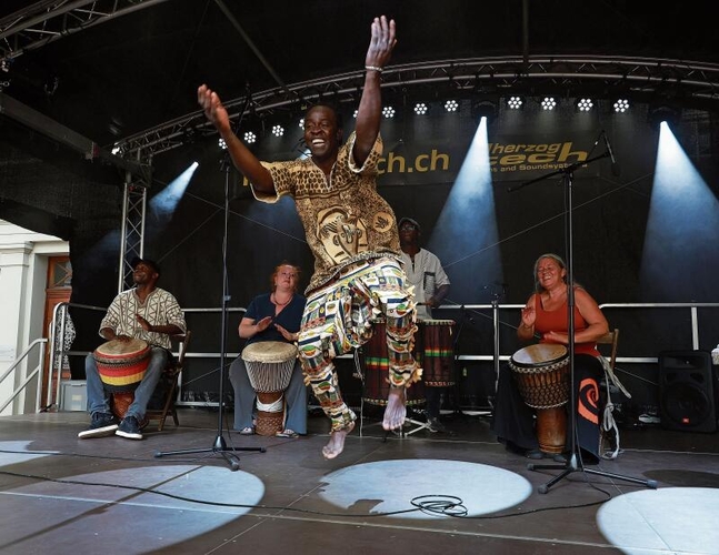 Tanzshow von «Dancas e Ritmos».