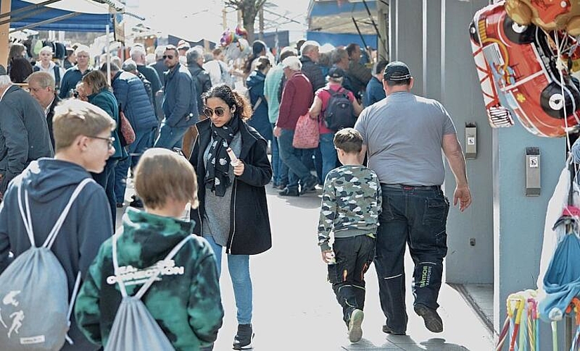 Der Sissacher Frühlingsmarkt ist ein beliebtes Ausflugsziel. Fotos: S.van Riemsdijk