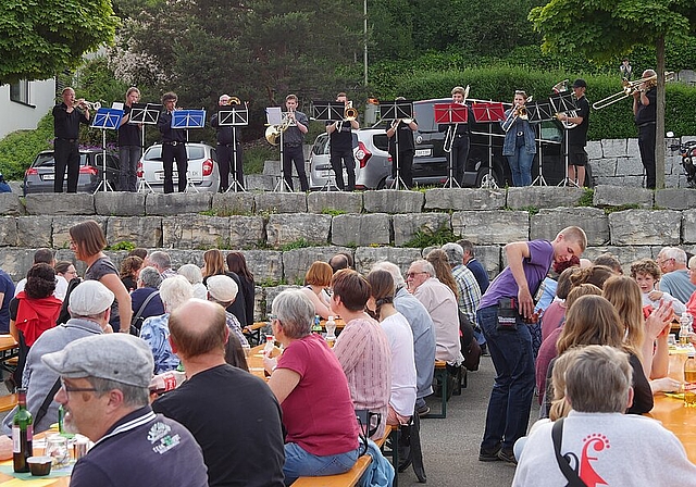 Das Turmmusik-Ensemble eröffnete das Sommerkonzert. Fotos: B. Eglin
