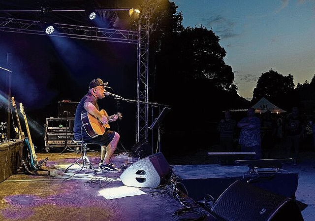 Paulo Mendonça in blauer Abendstimmung.Fotos: M. Herrmann
