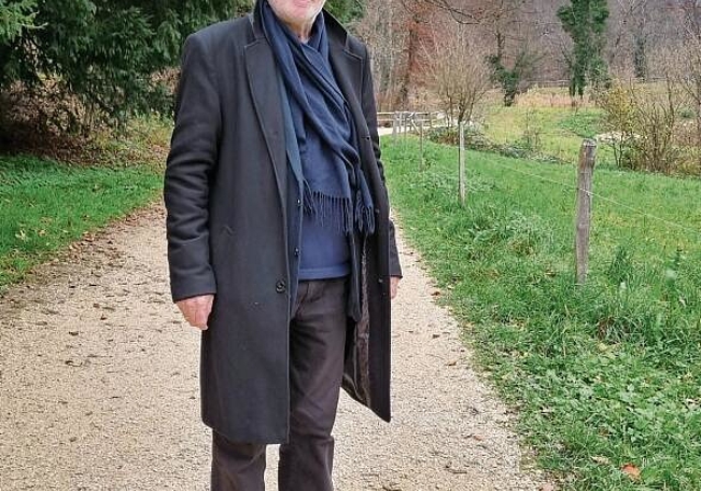 Der Dirigent, Lehrer und Organist Brunetto Haueter.  Foto: Lorenz Degen