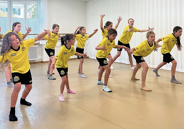 Die Kids konnten viele Choreografien lernen.