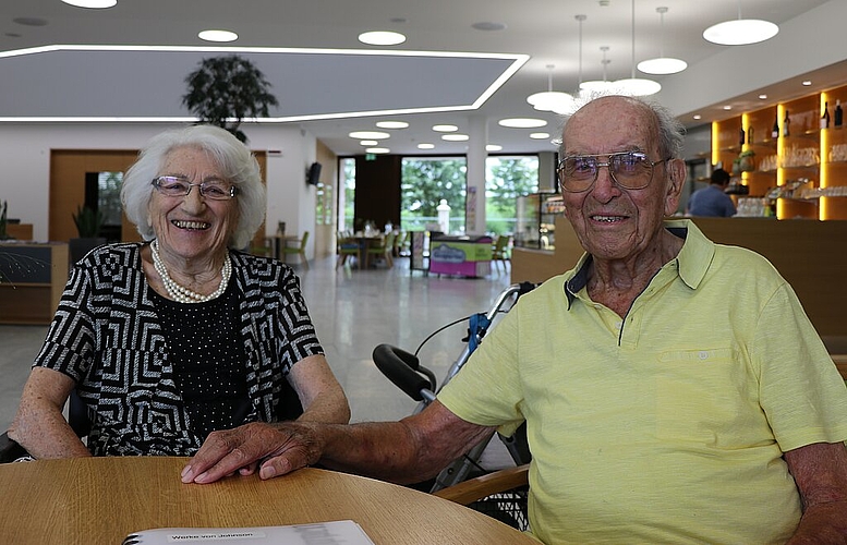 Seit 70Jahren verheiratet: Margreth und Hans Buess.Fotos: M.Schaffner