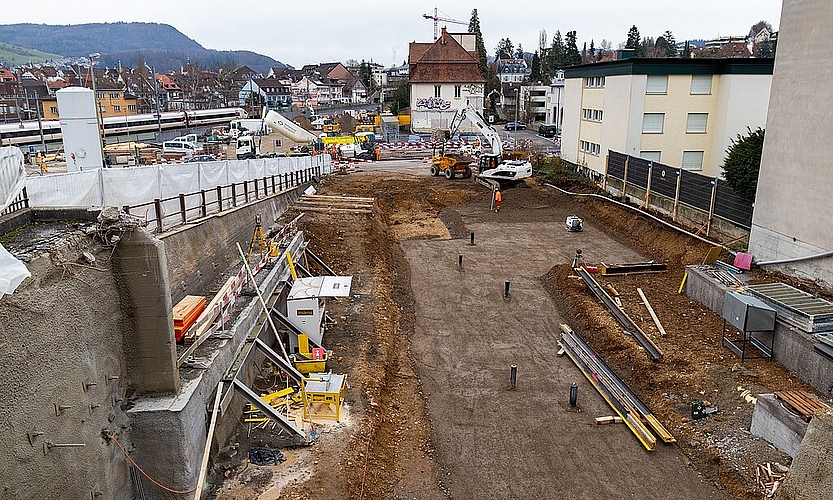 Der Bauplatz des zukünftigen Parkhauses. Fotos: M. Herrmann
