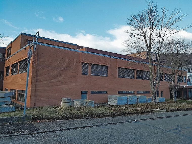 Im ehemaligen RCC-Gebäude im Industriegebiet soll die Indooranlage entstehen.