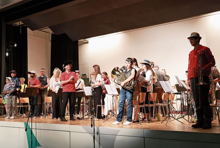 Future Band und Musikschule Davos. Fotos: B. Eglin