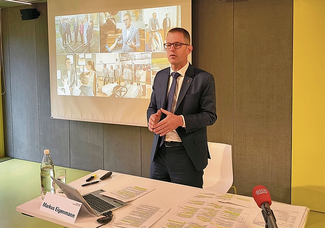 Regierungsrat Markus Eigenmann sprach erstmals vor versammelter Medienschar über seine Schwerpunkte in der laufenden Legislatur.Foto: M. Schaffner