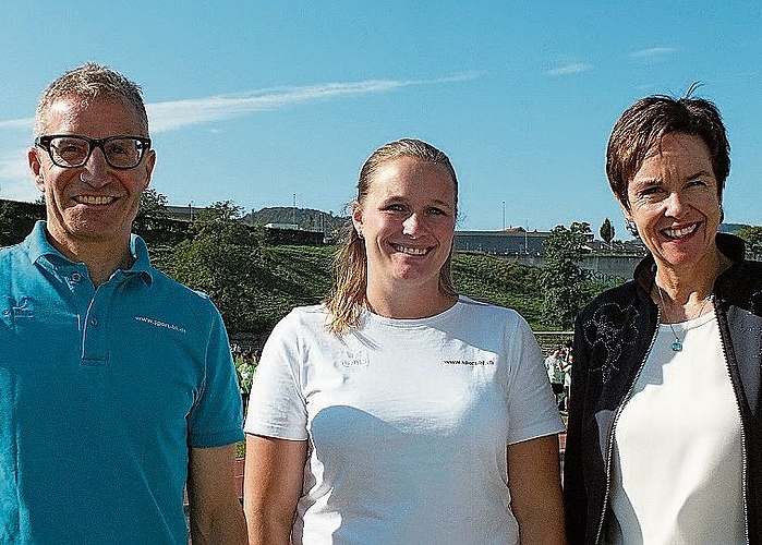 Sportamtleiter Thomas Beugger, Veranstaltungsleiterin Carmen Jeker und Regierungsrätin Monica Gschwind freuten sich über die reibungslose Durchführung der Veranstaltung. Fotos: W. Wenger