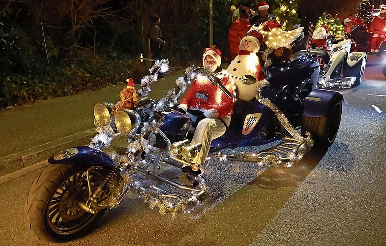 Alle folgen den Trikes. Alle folgen den Trikes.