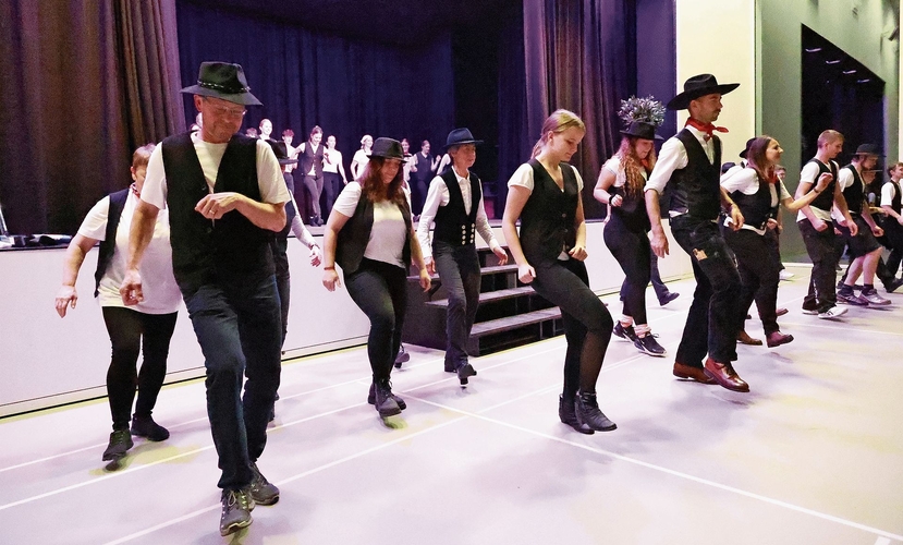 Tanzfreudige Rünenberger Tanzfreudige Rünenberger