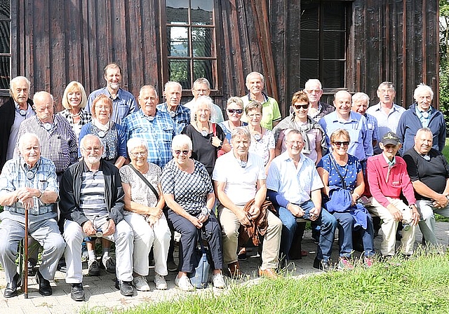 Ehrenmitglieder des Schweizerischen Schafzuchtverbands auf Reise im Baselbiet – und in der Saline Riburg. Fotos: B. Bentolila
