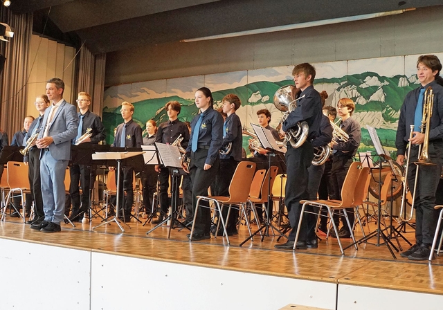Die Jugend Brass Band RML ist zufrieden mit ihrer LeistungFoto: HP. Thommen