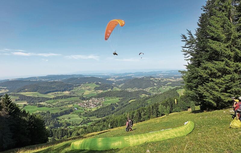 Stundenlang durch die Luft gleiten. Foto: Katalin Toth