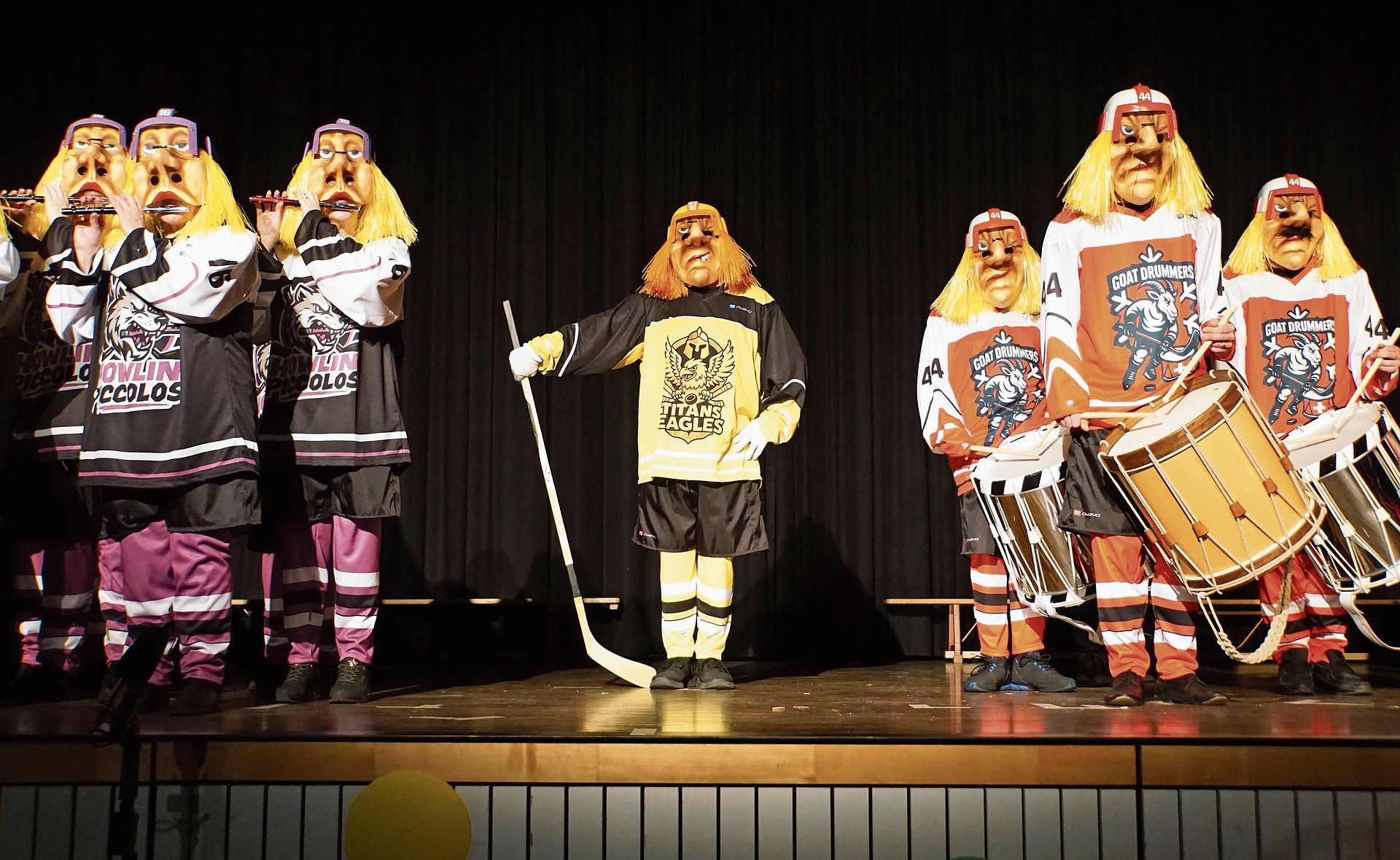 Mit dem Sujet 2026 sind die Bubendörfer olympisch eingestellt. Fotos: Doris Thommen