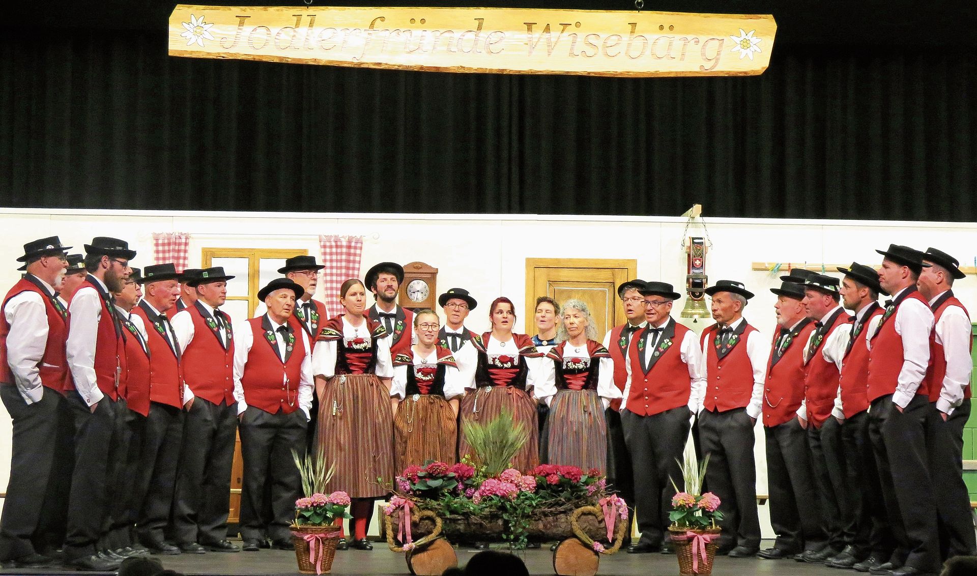 Die Jodlerfründe präsentierten einen Konzertabend mit einem hohen Anspruch an Vokalität.Fotos: S. van Riemsdijk
