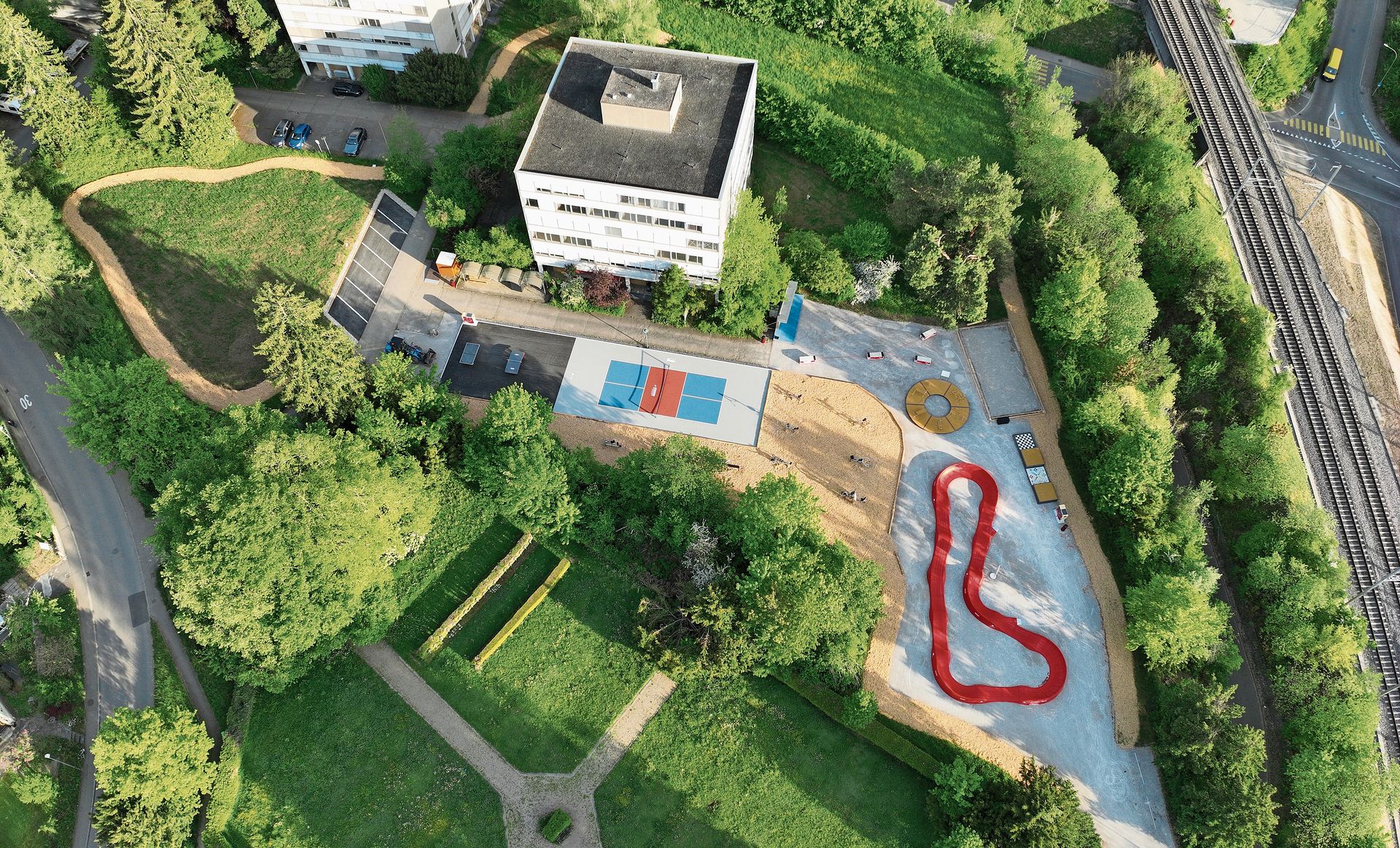 Der brandneue Liestaler Sport- und Erlebnispark aus der Vogelperspektive. Foto: Sutter AG Liestal