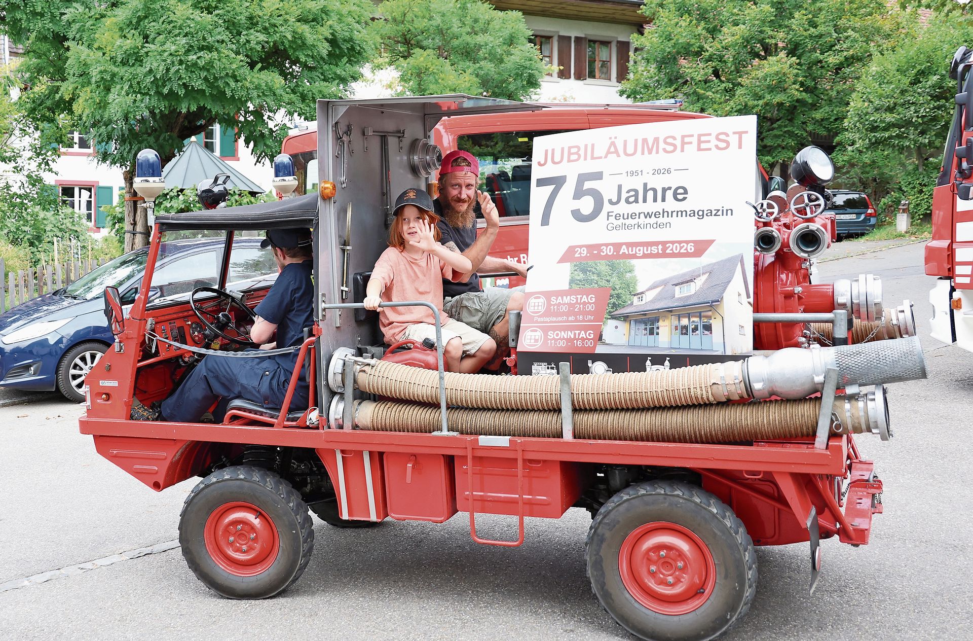 Rundfahrt mit dem Haflinger. Fotos B. Eglin Rundfahrt mit dem Haflinger. Fotos B. Eglin
