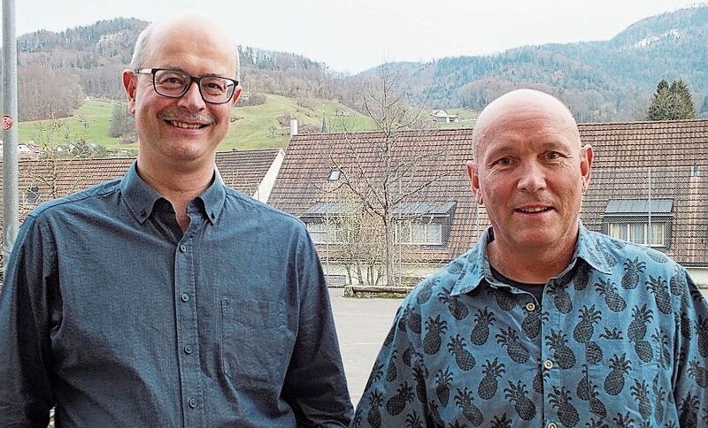 Der Leiter der Jugendband Föiflibertal, Reto Vogt (l.), und Andreas Jörin blicken zuversichtlich in die Zukunft. Fotos: W. Wenger
