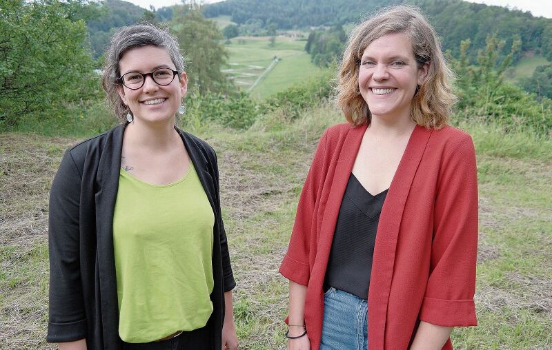 Linda Jucker (l.) Geschäftsführerin seit 1. Juli 2021 und Rebekka Ebneter, Marketing und Kommunikation. Foto: E. Gysin
