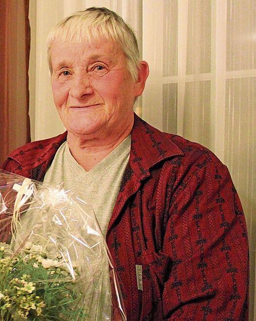 35 Jahre ist Regula Berger als Milchwäglerin unterwegs.Foto: B. Bentolia