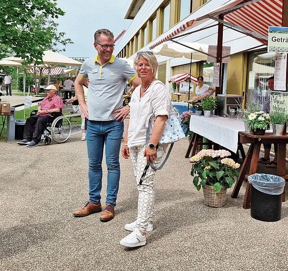 Stephan Hall und Silke Amend, Leitung Hotellerie sind hoch erfreut, dass das neue Marktkonzept so gut ankommt.

