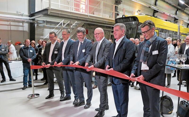 Offizielle Eröffnung mit Christoph Bühler, Andreas Büttiker, Peter Füglistaler, Isaac Reber, Peter Spuhler sowie Fredi Schödler (v. l.).
