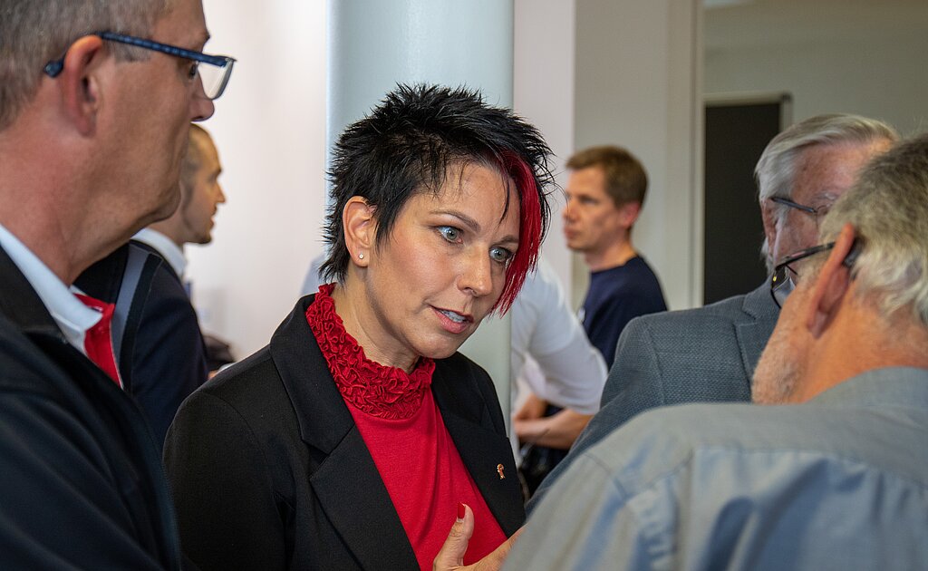 Sandra Sollberger im Gespräch.
