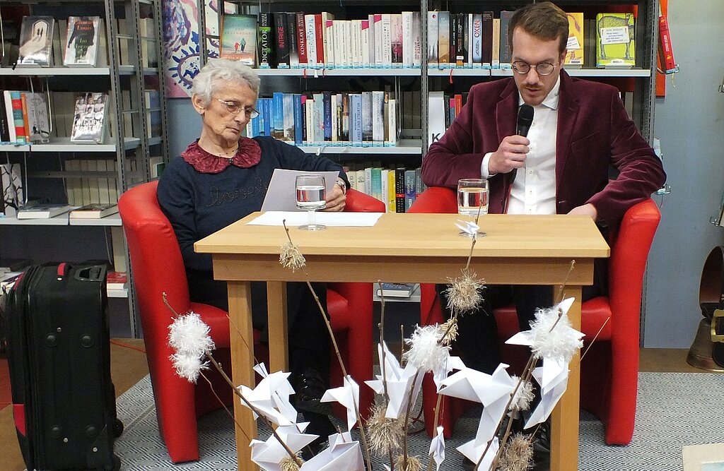 Das Schreiber-Erzähler-Pärchen Käthy Plattner und Marco Satori, sie erzählte aus ihrer Zeit in Chelmsford, Essex, England im Jahre 1962.
